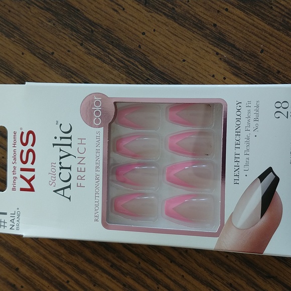 Lot of 5 Nail Kits - Picture 6 of 6